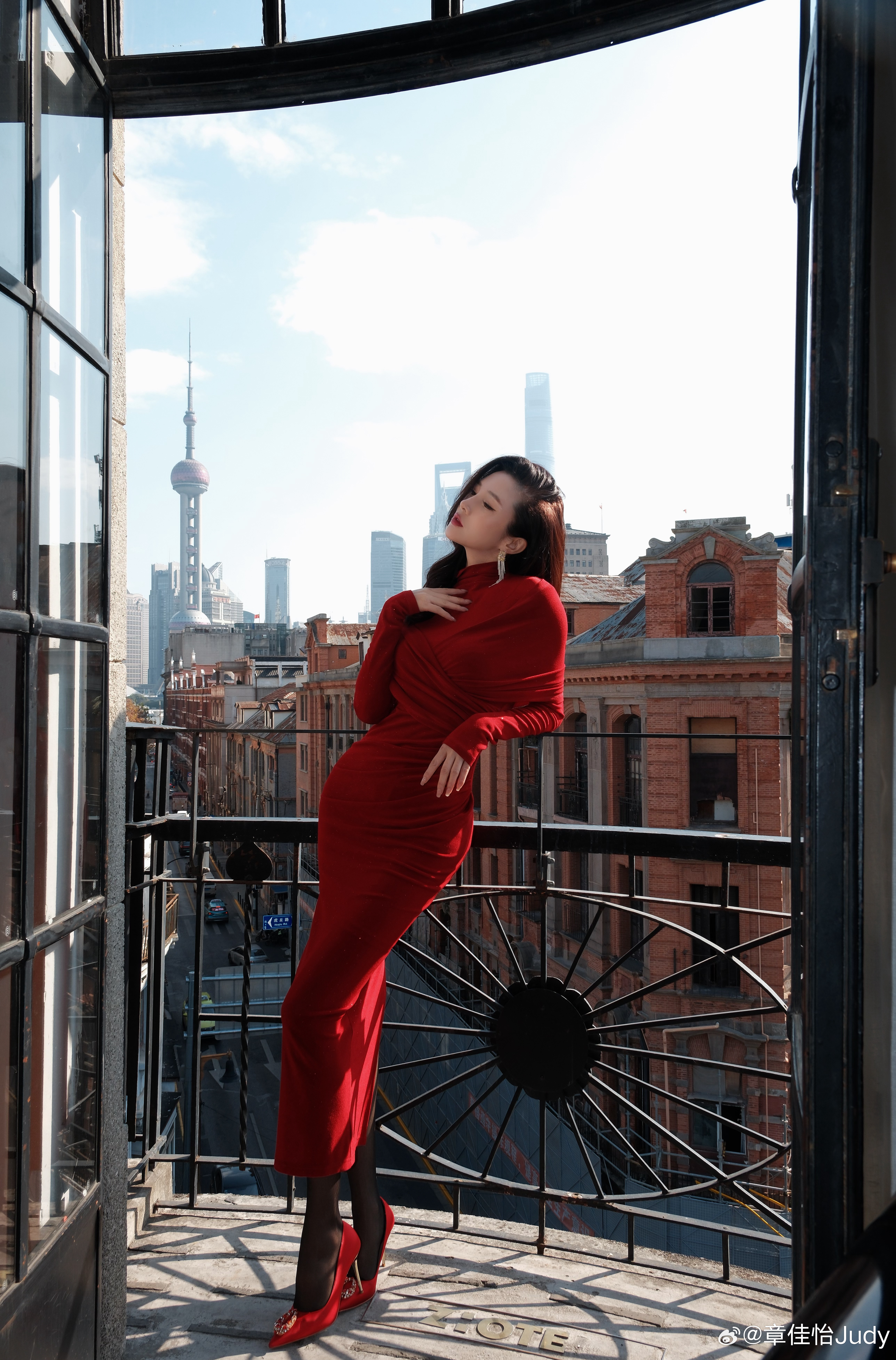 魔都随处可拍的美景时尚穿搭今天穿什么秋冬穿搭穿搭分享今日妆容上海