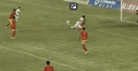 广州豹冲超？重庆铜梁龙也不甘落后，双方排名互相交错，目前升至中甲积分榜第二。广