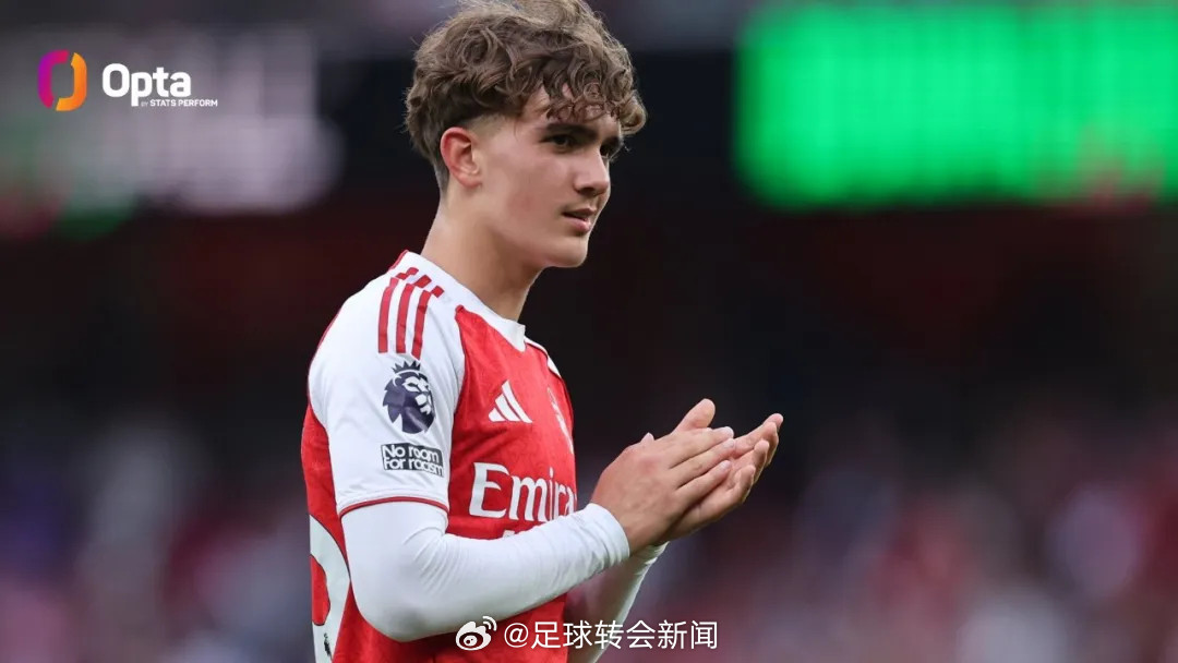 阿森纳16岁144天的道曼成为了英超历史上最年轻的首发球员。同时他也是最年轻的