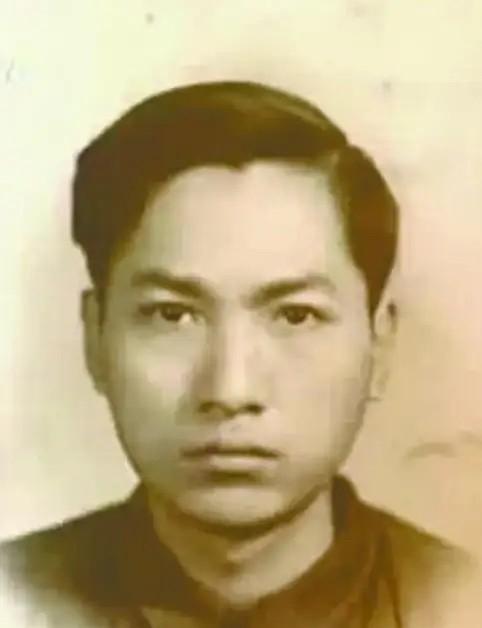 1982年8月，北京闷得像扣了个蒸笼，机电研究院那片老家属楼的一楼，53岁的陈掖