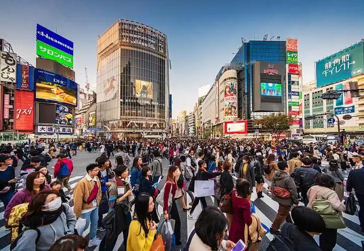 别再被骗了！日本的繁华不是勤劳致富，是沾满中国鲜血堆出来的。现在很多人羡慕日本干