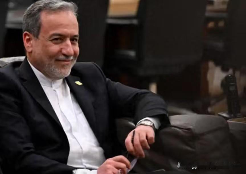 我们的导弹击中了以色列，而且完全可以再次做到——伊朗外长阿拉格齐在接受采访时表示