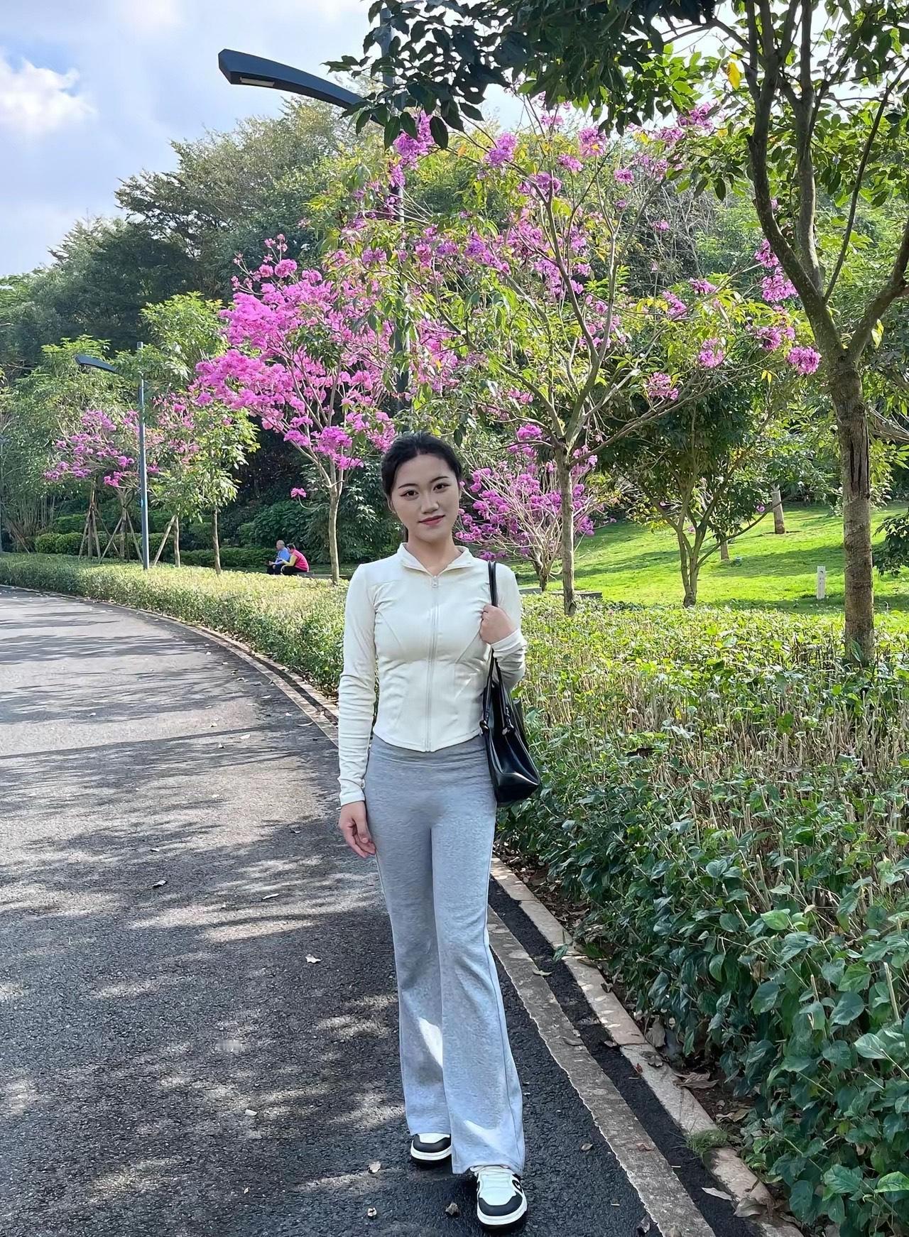 路过的发一张户外爬山照片