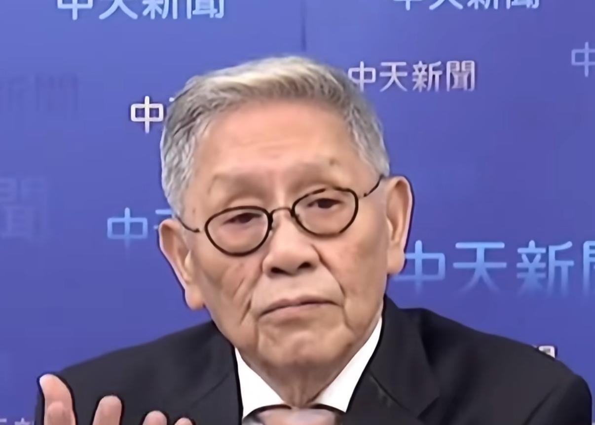 怕了。是真的怕了。不是虚张声势那种怕，而是算到骨子里、夜里都睡不踏实的那种怕。