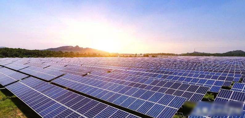 当老美在明抢委内瑞拉石油，中国在干什么？美国最近在加勒比海又扣了委内瑞拉的一艘