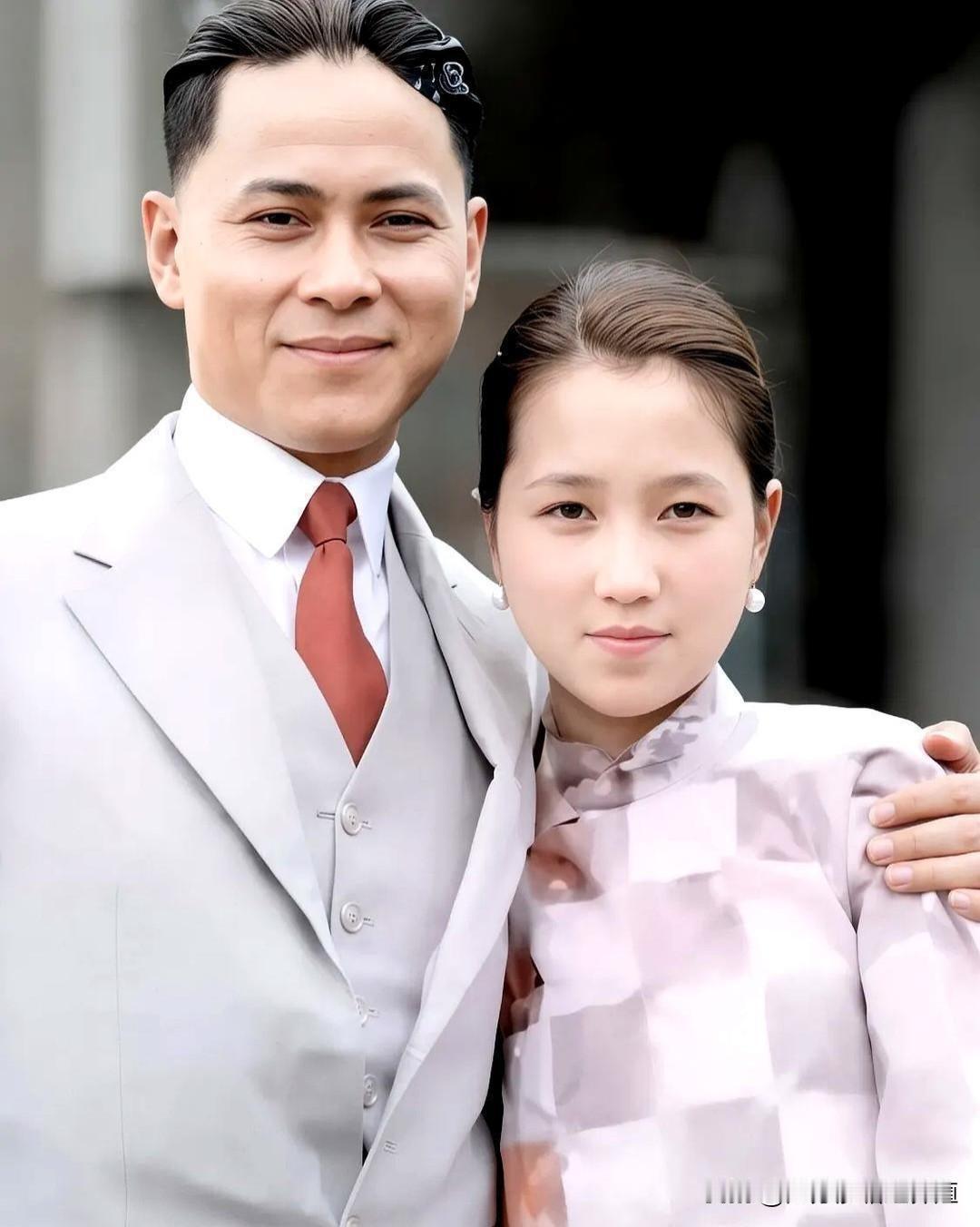 图中人物是汉奸李士群与妻子叶吉卿！李士群是汪伪“76号”魔窟头目，投靠日本