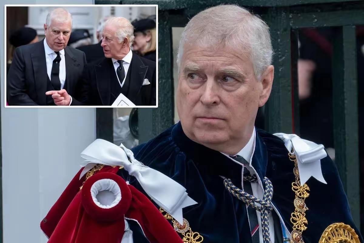 被放弃的安德鲁，怕是没有机会了！就算英女王，努力的为最爱的儿子筹谋，依旧挡不了