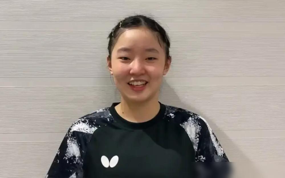 大藤沙月刚干翻王曼昱，就被日本乒协焊死在看台。56天2冠1亚，外战全胜。3-
