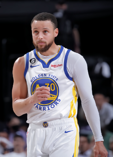 霍福德被采访中问到搭档过、交手过那么多巨星，和库里打了这段时间后，你觉得他最与众