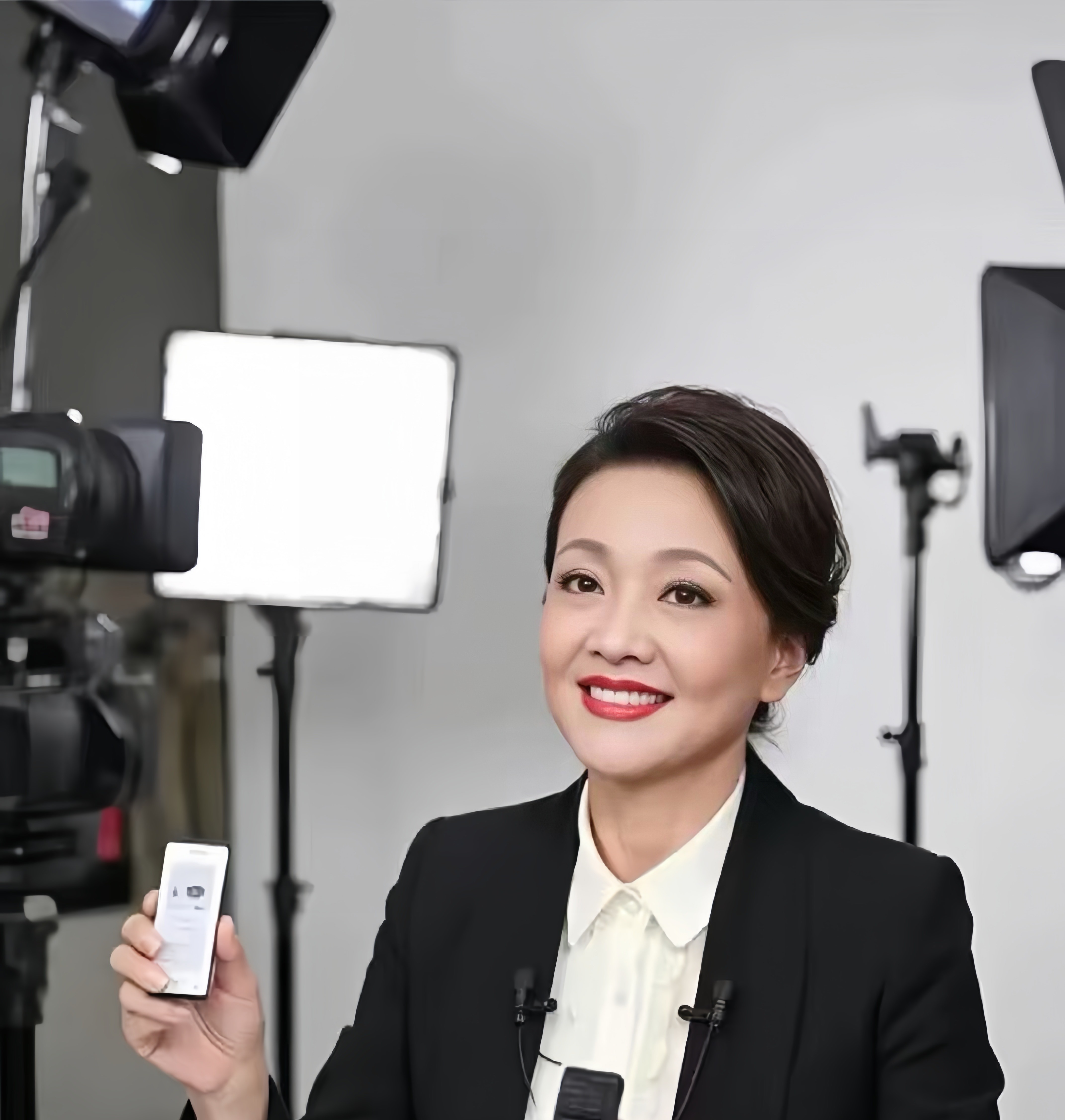 大家发现没？自从汪小菲和马筱梅结婚以后张兰就很少上热搜了，我查了下，她大概是