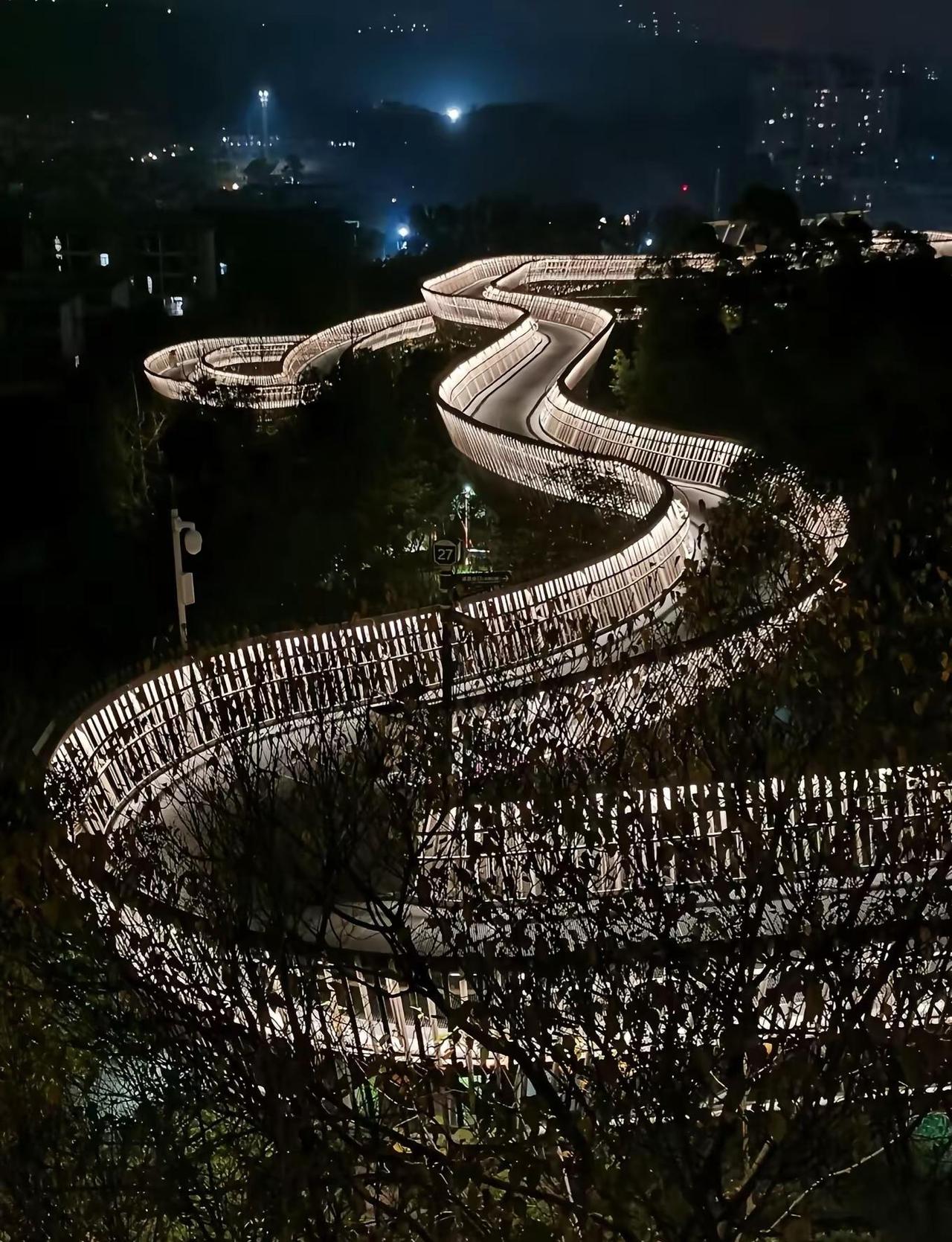 福州福道｜玩全攻略🚌如何到达：1号口：10、308路公交车，省高院站下车；3