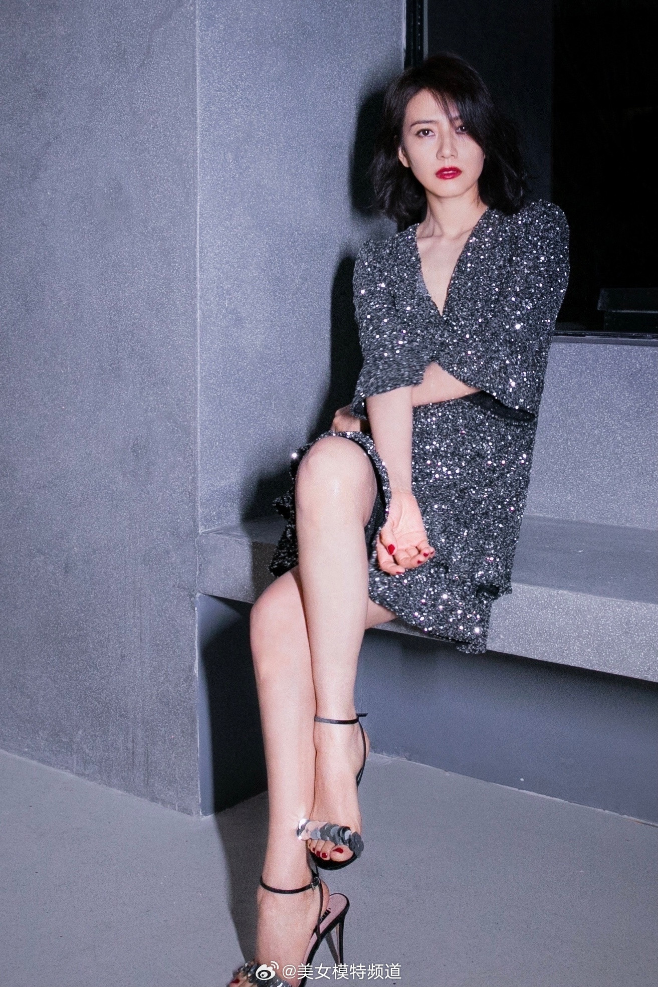 高圆圆近期美腿妆造精选​​​