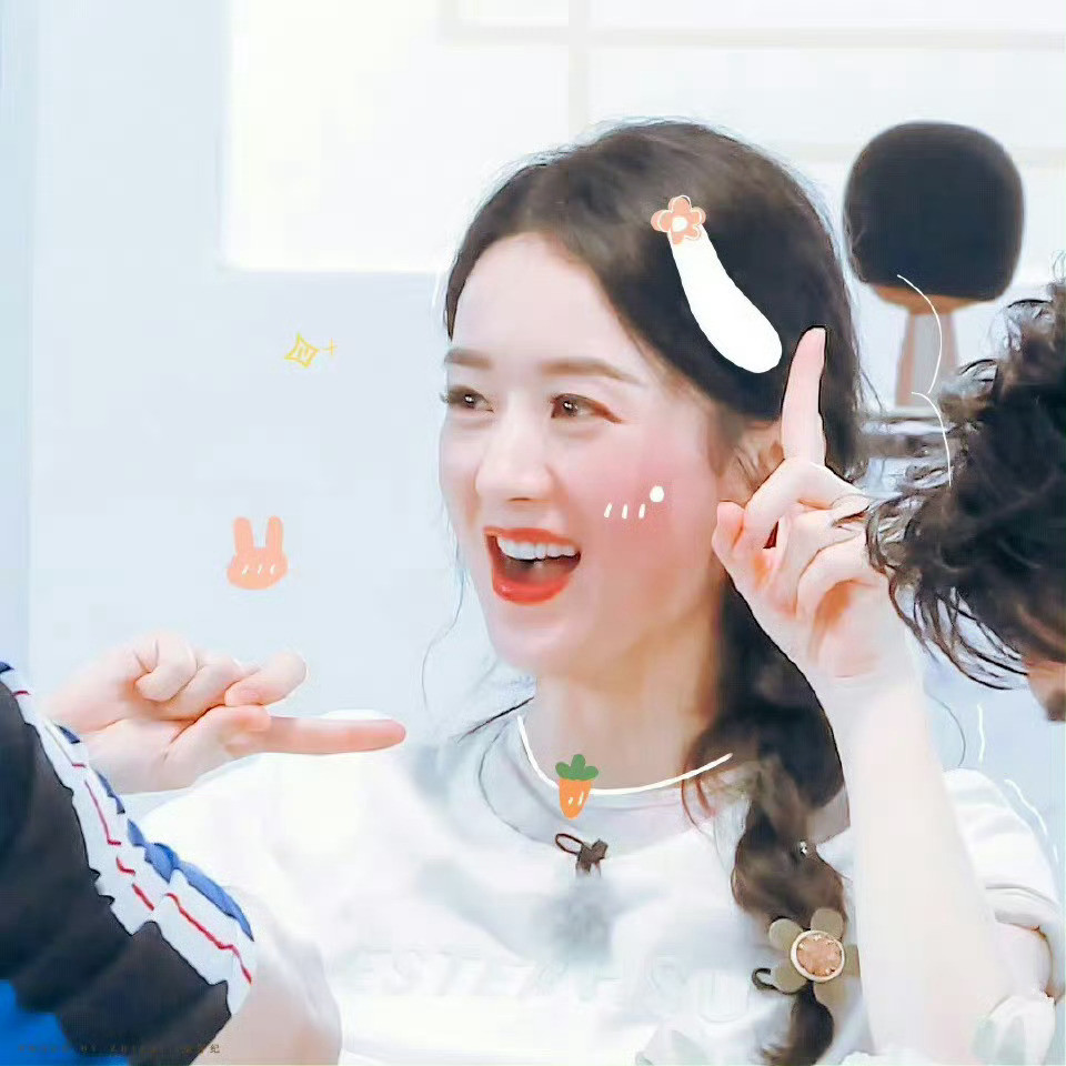 宝宝你是一个香香软软的小兔子呀！​​​
