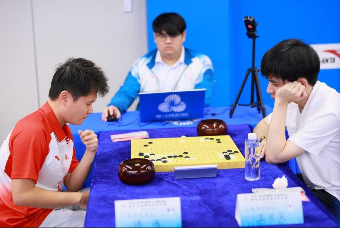 全民团体围棋决赛~三队领跑~三队垫后第15届全国运动会群众比赛围棋决赛的最