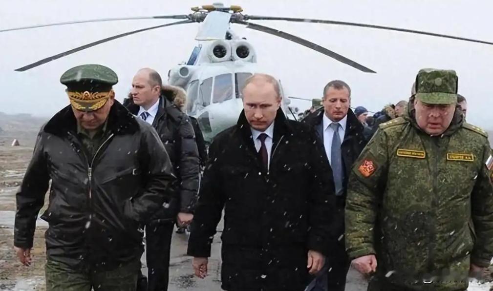 彭博社报道，当“战争红利”耗尽，俄罗斯正迎来最寒冷的经济冬天，俄罗斯依靠巨额军费