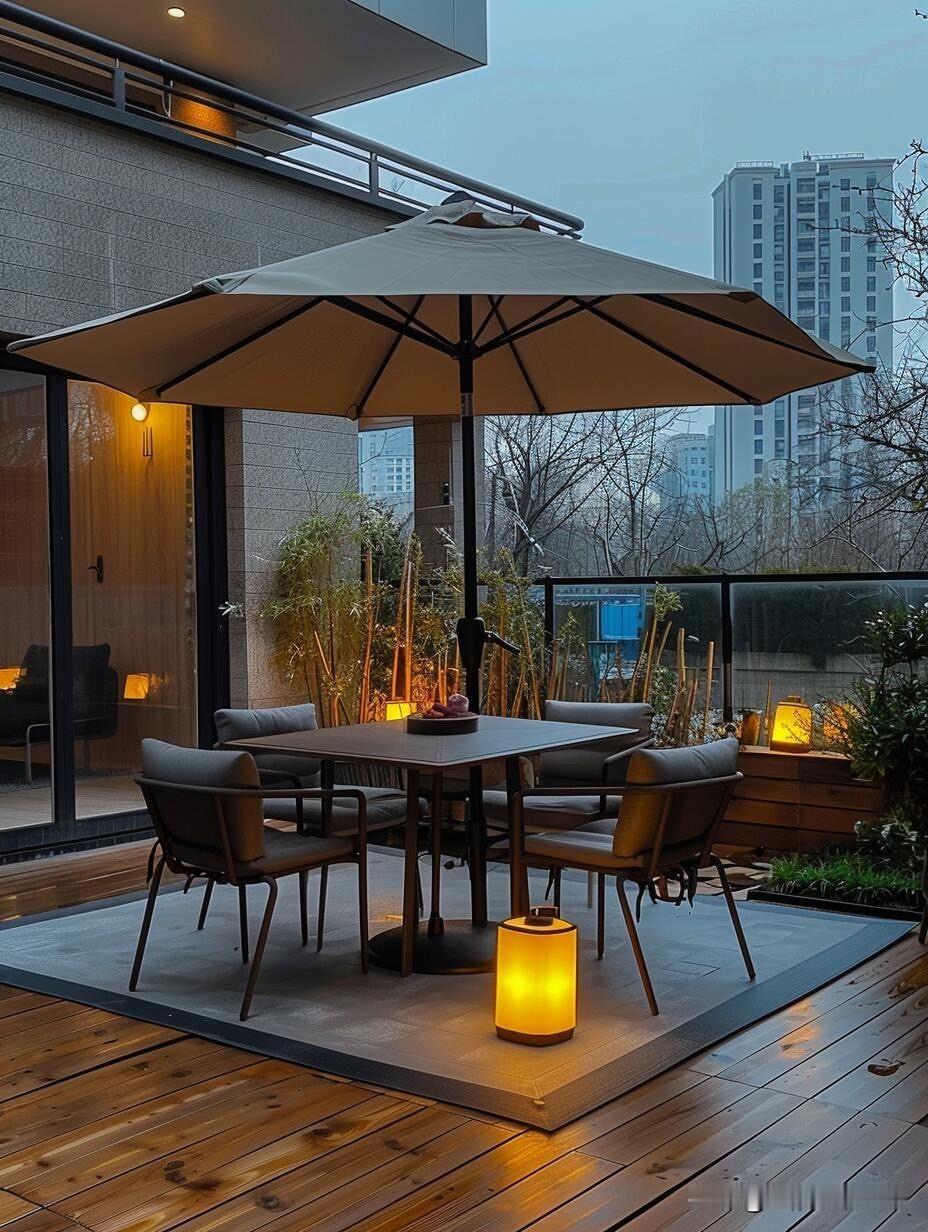 很多业主在做庭院的时候都怕麻烦，尤其是做到庭院灯光系统的时候，按照庭院施工标准，