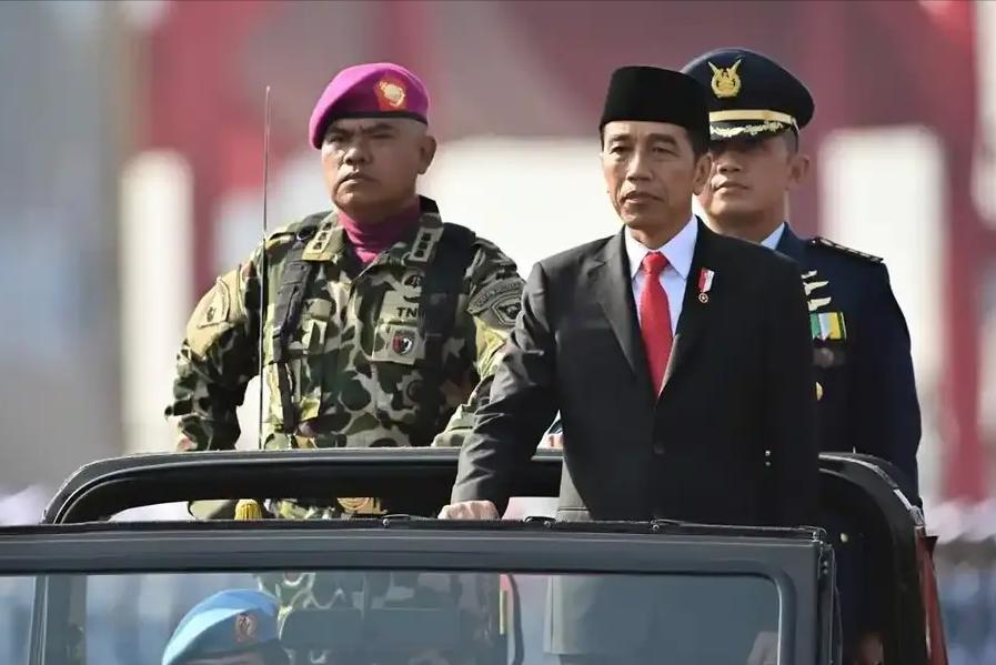 美国为什么不去肢解印尼？就这么说吧，印尼一旦分裂，中俄就有机会下手，老美就得头疼