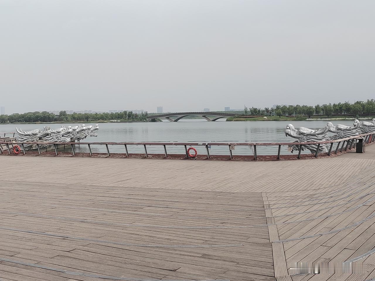 自由不是为所欲为，而是明确后果的承担责任：1、只要冒犯了你的人，一次都不要忍。