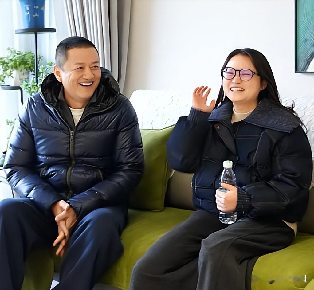 我怀疑过李亚鹏只是个“过气明星”，也以为他经商失败就该淡出江湖了。没