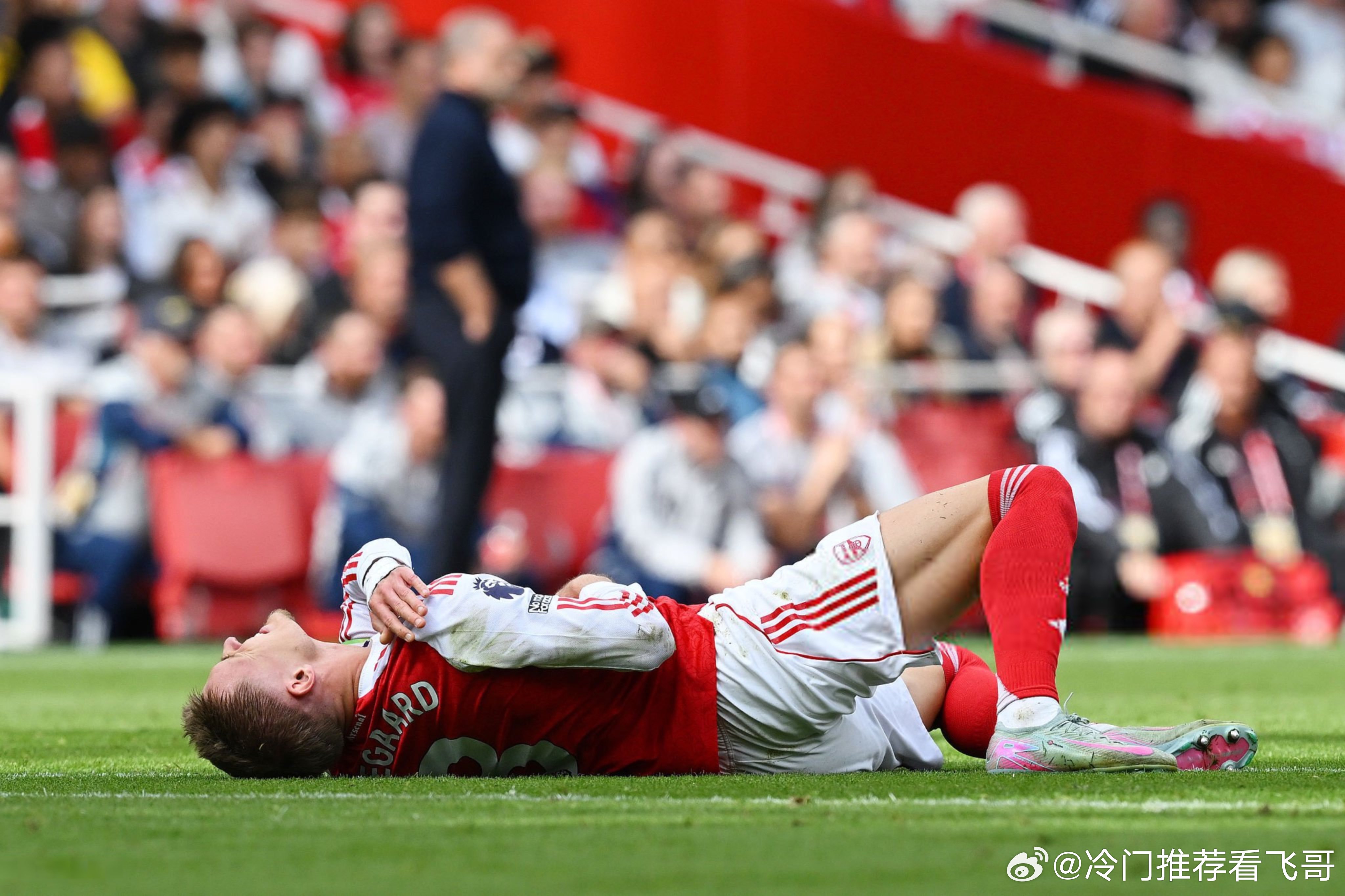阿森纳3比0诺丁汉森林厄德高因肩伤离场恐缺席多场关键战英超第4轮的较量中，阿森