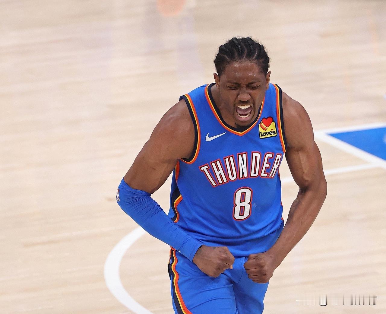 杰伦威廉姆斯回不去了？上赛季，杰伦威廉姆斯场均21.6分，投篮命中率48.4%