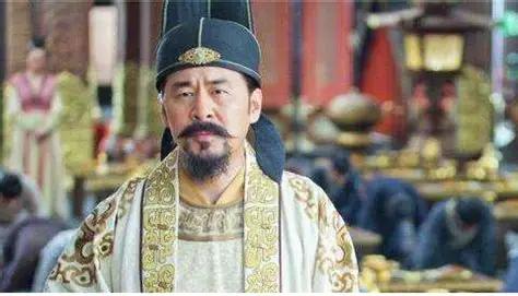 960年，赵匡胤刚在陈桥驿被部下披上黄袍，转头就干了一件让所有人意想不到的事——