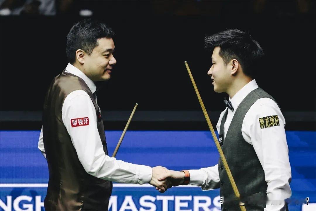 赵心童是否已经取代丁俊晖成为中国斯诺克第一人？对比完两人之后答案浮出水面：稳