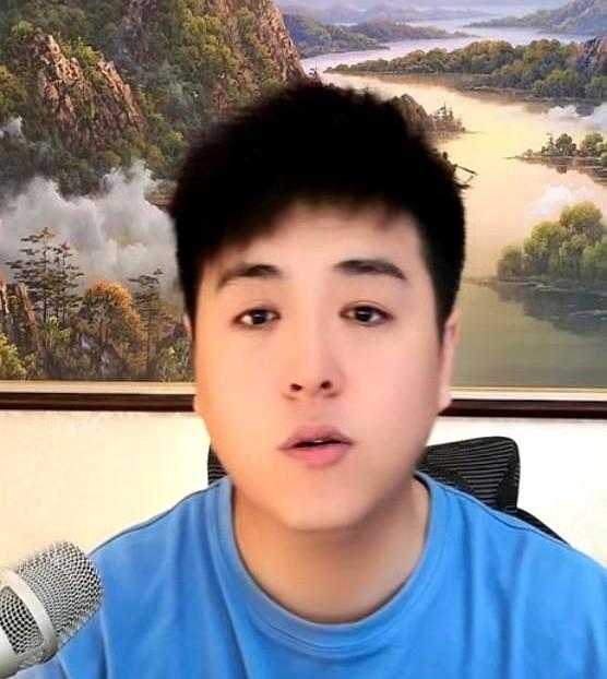 张伦巴这回算是把底裤都扒下来了！那边的人打着才艺的幌子，全国各地跑着开卖货会，