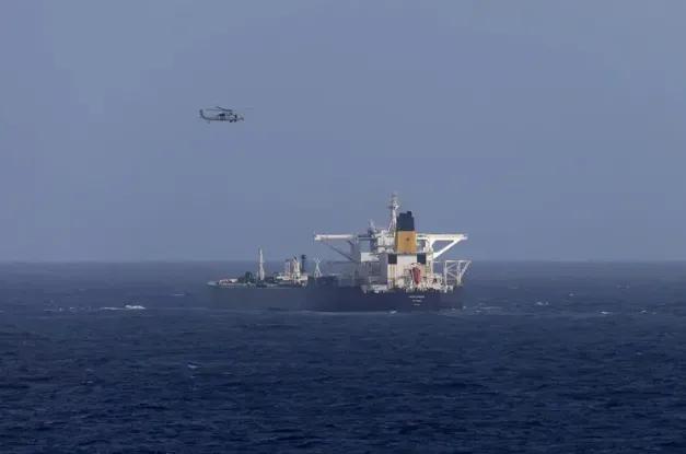 海上大戏持续上演！美军对“贝拉1号”油轮的追捕已进入第五天，特种部队正赶往现场准