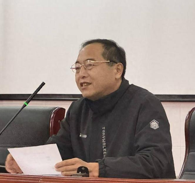 左腿残疾、初中学历！这个山东匠人，硬生生打破国外技术垄断王呈周，男，汉族，