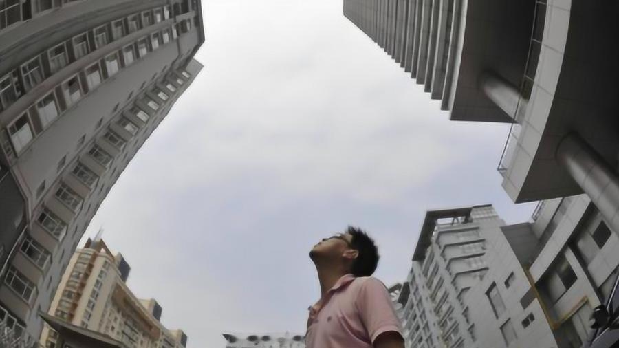 这四种房子再便宜也别贪：第一种：法拍房法拍房便宜，起拍价常常是市价七折。