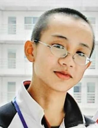 最近不少美国科技圈的大佬唉声叹气，甚至放话“要是让这小子回中国，咱美国科技界得伤