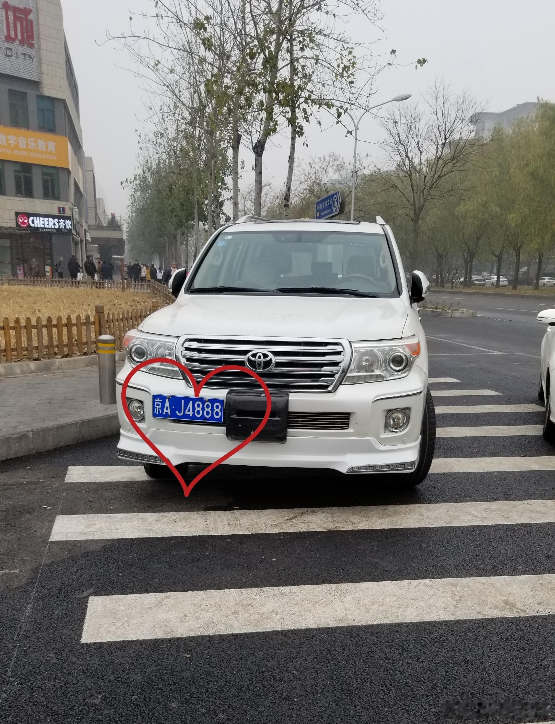 问了下大哥，这个牌照，48.88万，可谈