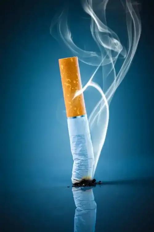 今天是我戒烟的第一天，看看我这次戒烟能否彻底戒掉？以前我也戒烟过一阵子，最