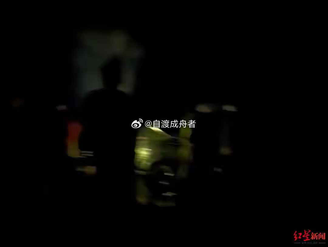广西横州兴安屯村民称“暴雨中整个屯转移在山上，有人员失联”，南宁市应急局：已调集