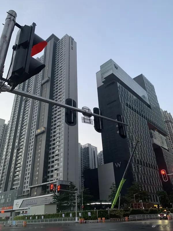 全国新建商品住房现房销售比例已从2022年的13.9%提升至2025年的32.4