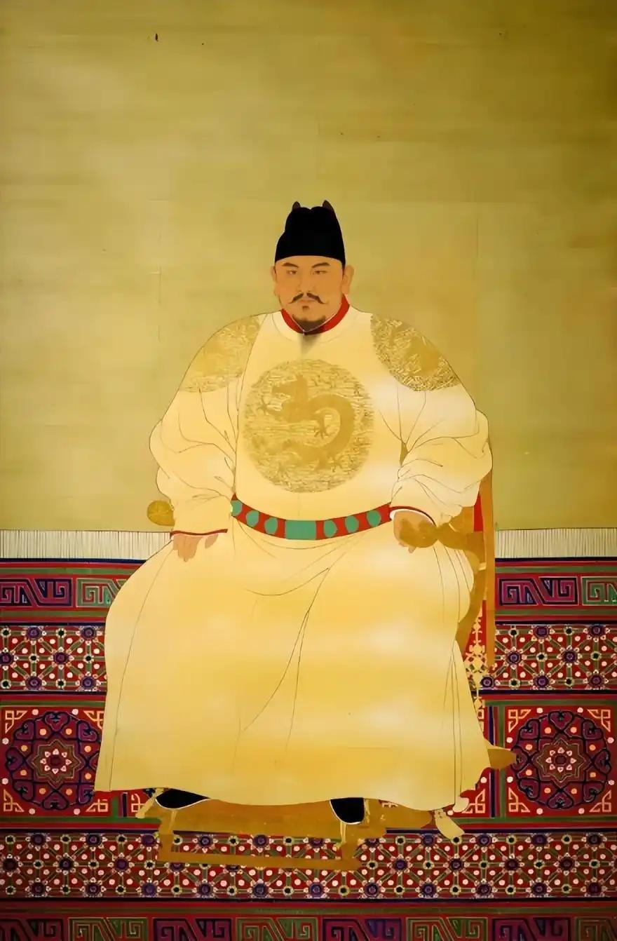 朱元璋批折子到半夜，肚子饿了溜达去御膳房找吃的。路过冷宫墙角，看见个洗衣局的老宫