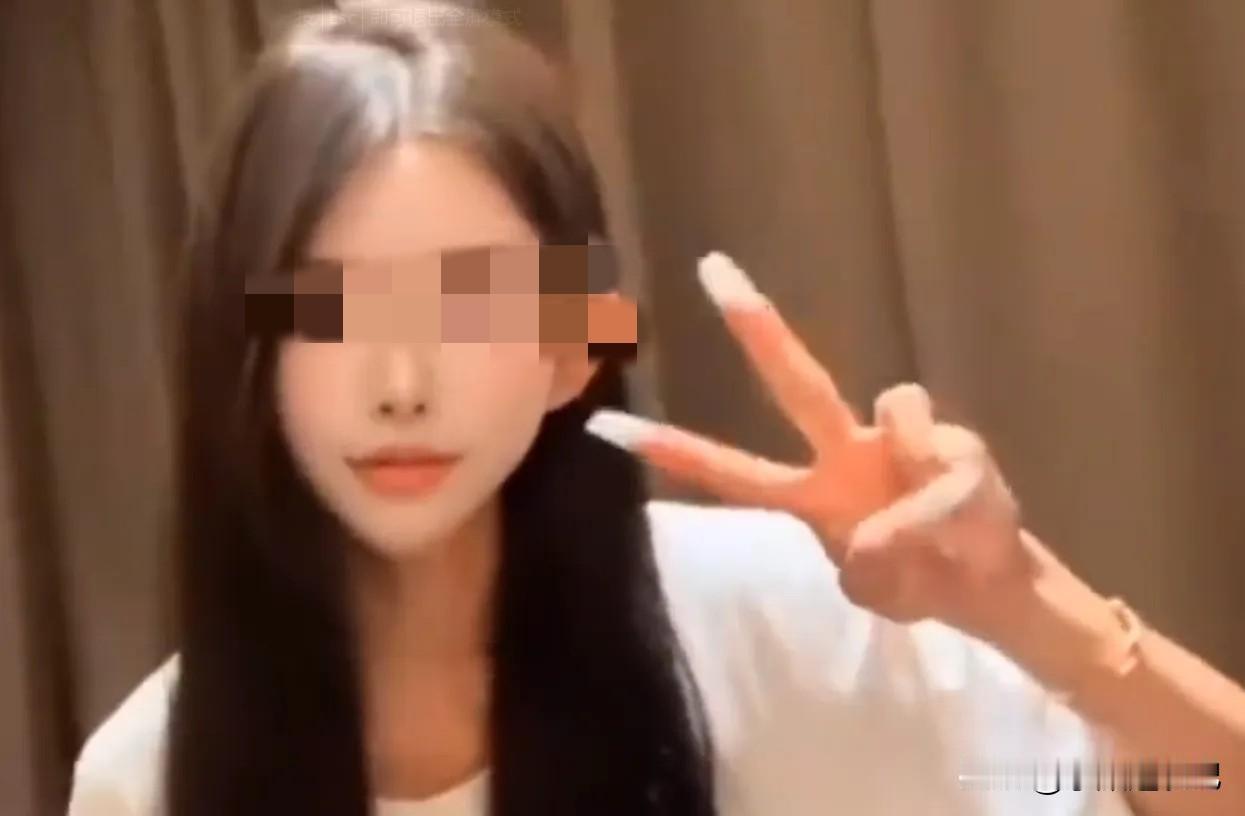 太惨了！福建的一个女网红，听了男友的话，说带她去柬埔寨赚大钱，去了之后刚开始还发