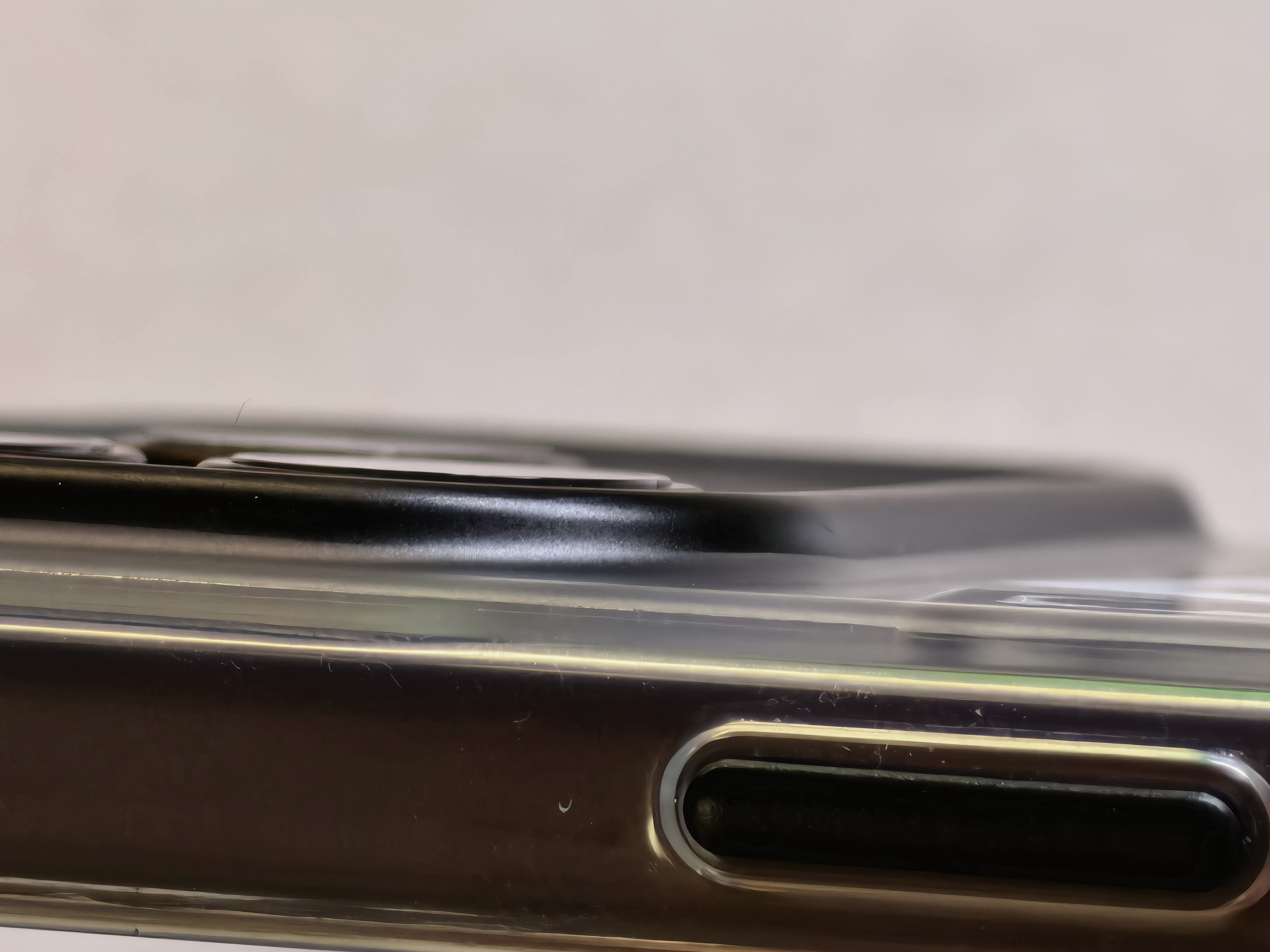 给各位iPhone18ProMax的用户提个醒！如果你跟我一样，图省钱套用了iPhone17ProM