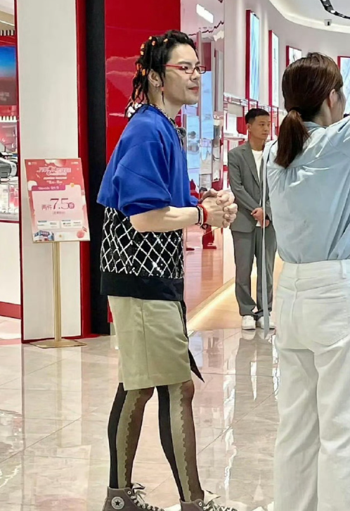 郭碧婷跟孙俪就是同一类女人，能忍