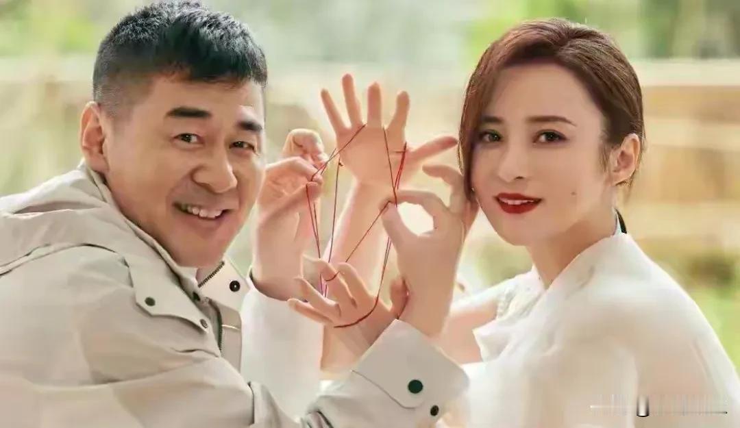 蒋勤勤，高调发文晒娃！6月18日，北京人大附中毕业典礼上，一对低调的明星