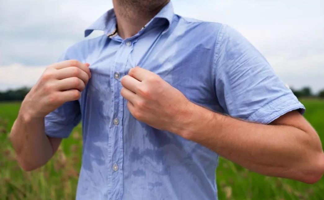 警惕这3个汗多的地方！它可不是在排毒，而是脏腑出现了问题！中医有句话说得挺准