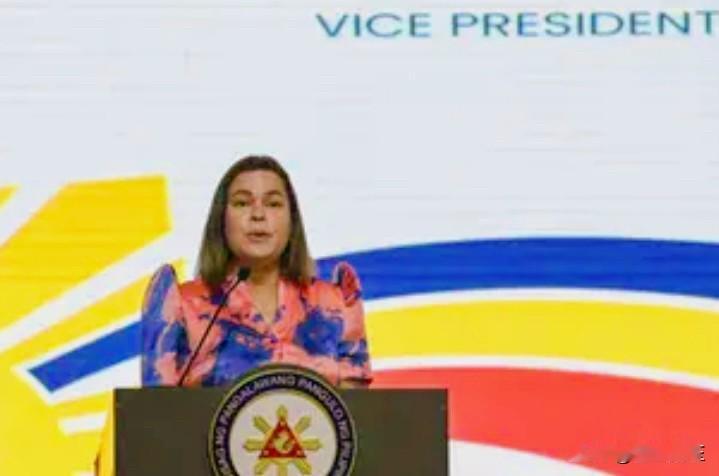 菲律宾副总统莎拉·杜特尔特周五表示，她尚未决定是否参加2028年的选举。当