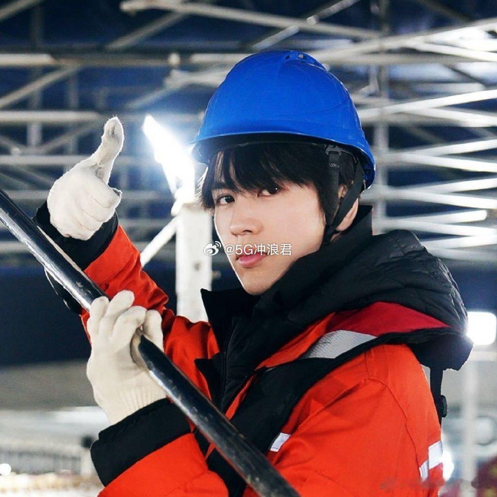 张凌赫凌探未来定档以初心探路，以行动向绿！张凌赫《凌探未来》正式定档，深入新能