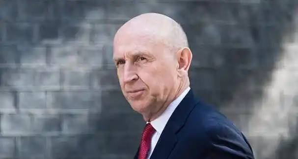 英军要开战了英国突然宣布全面备战，准备跟俄罗斯大打出手，