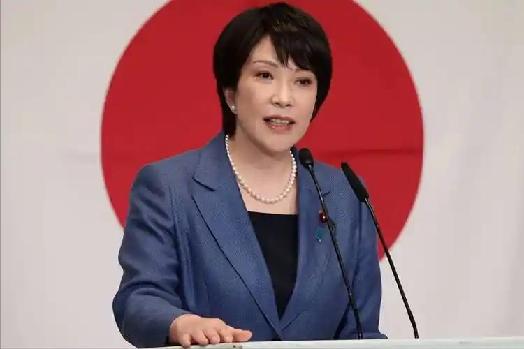 日本突然宣布了2025年的最后一天，日本经济界突然踩了一脚刹车。原定2026