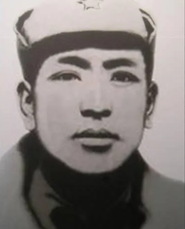 1930年，特委书记在上任途中，不幸被捕，敌人还没用刑，他却说：“别打，我是红军