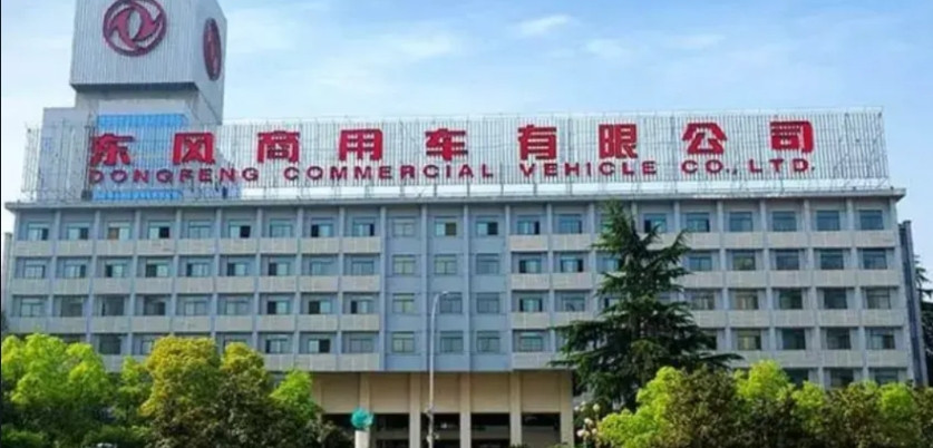 纳米的车都很个性，东风品牌搞了七八个，风行，风光，风神，岚图，纳米，奕派，启辰，