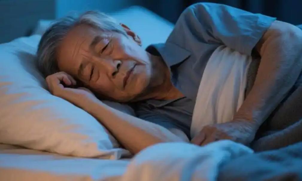 晚上做梦太多不是压力大？中医：这是心血不足的信号晚上一沾枕头就“放电影”，梦里