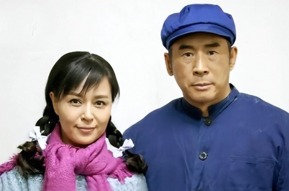 于莉红马诗红：从校园爱情到相伴22年，53岁未育背后的故事